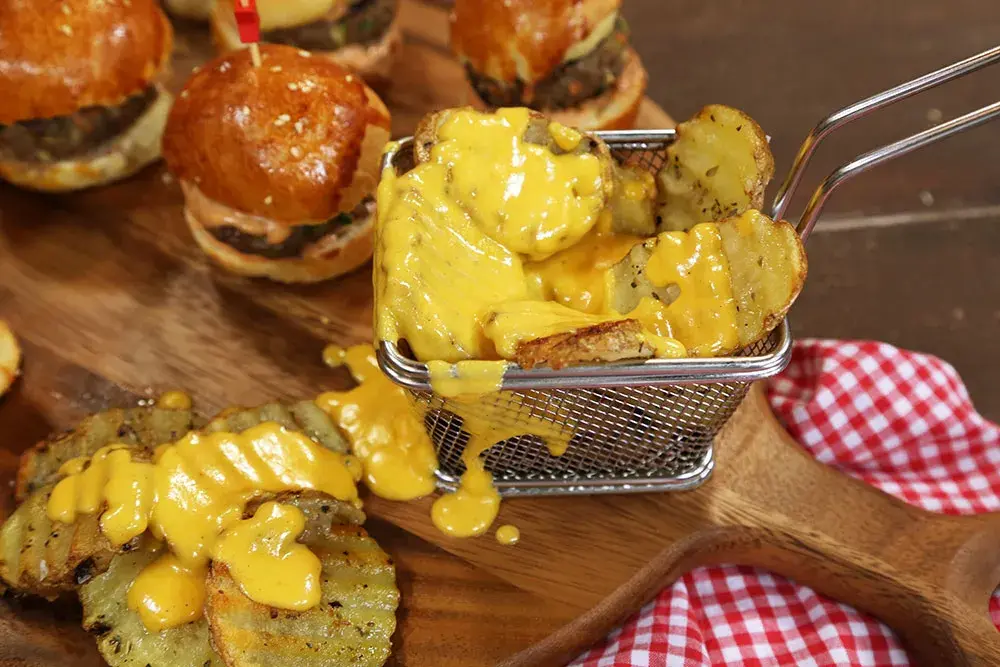 Cheddar Soslu Patates